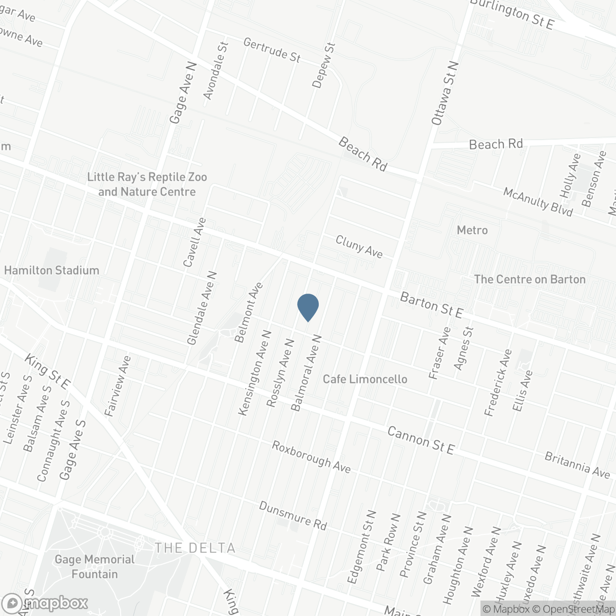 250 ROSSLYN AVENUE N, Hamilton, Ontario L8L 7R1